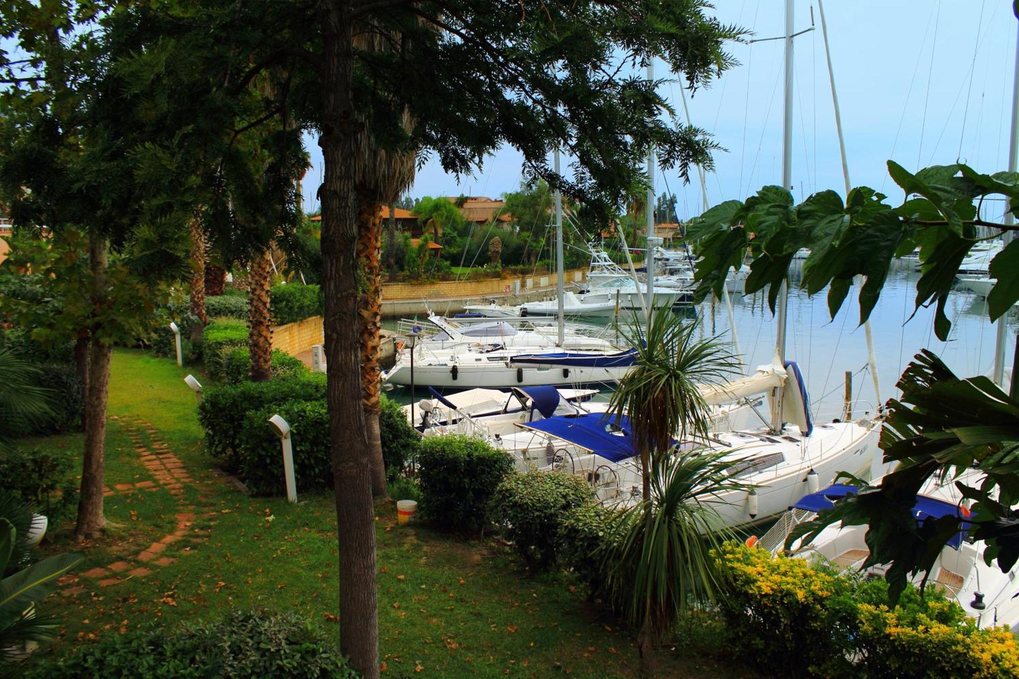 Laguna Azzurra Portorosa Furnari Exterior photo